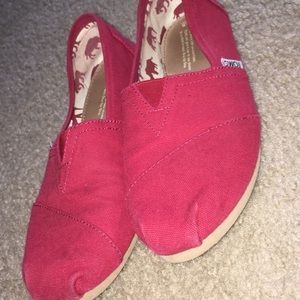 Red Toms